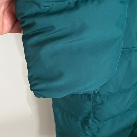 LL Bean Women's Ultrawarm Down Coat "Spruce" / Teal - Picture 3 of 6